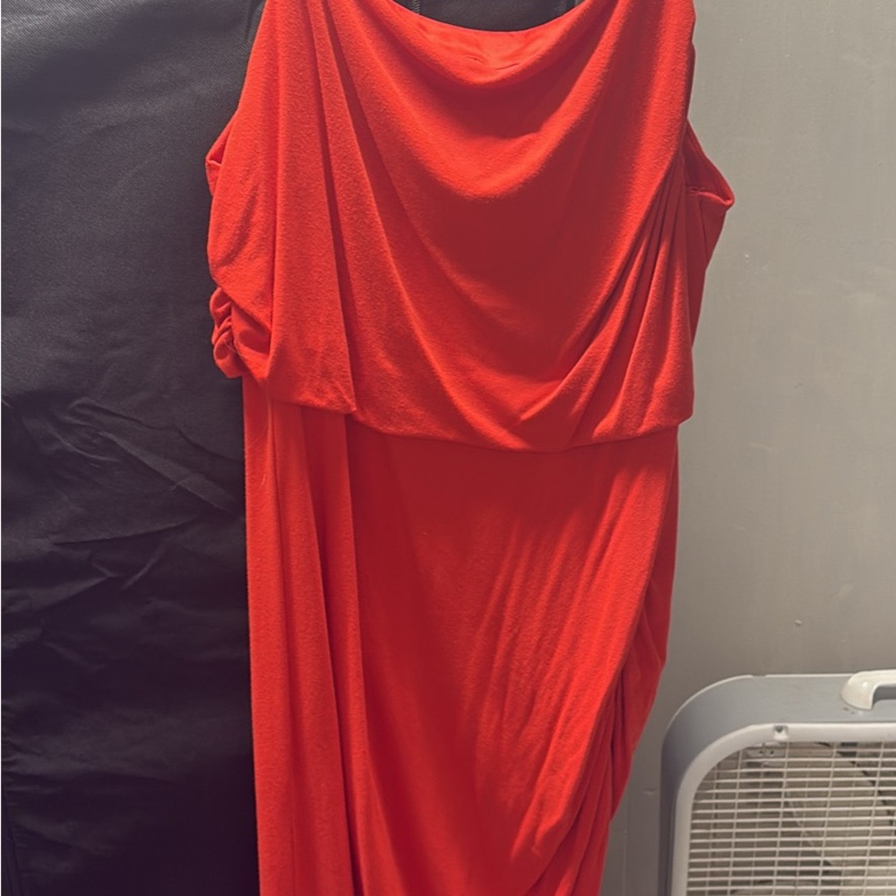 Sofia by Sofia Vergara Red One Shoulder Cocktail Gown
